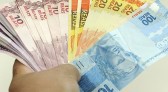 Aposentados começam a receber hoje salário de R$ 1.212