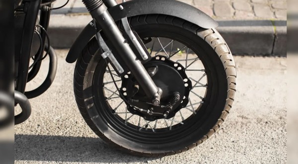 ROCAM apreende moto com chassi raspado no bairro Vila Nova