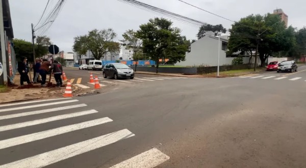 Debetran inicia implantação de novo semáforo no bairro Vila Nova