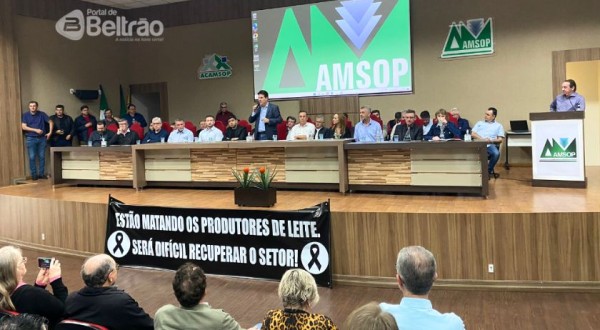 Produtores  e autoridades debatem crise na segunda maior bacia leiteira do país