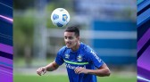 Ricardinho recebe sondagem da Inter de Milão, mas Grêmio não pensa em vender atacante