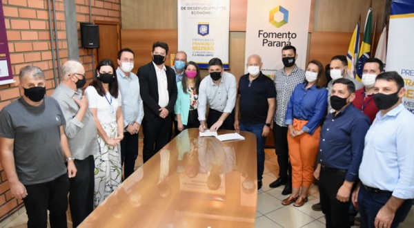Prefeitura e Fomento Paraná intensificam programa Juro Zero