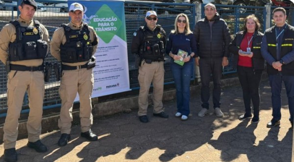 Pelotão de Trânsito e Ciretran realizam blitz educativa