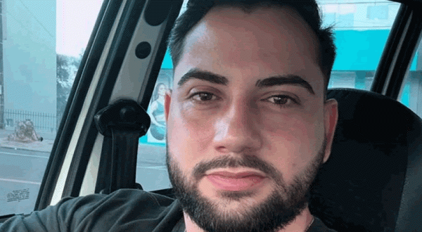 Homem de 27 anos é encontrado morto dentro de residência