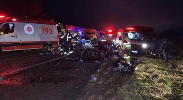 Três pessoas, entre elas duas crianças morrem em acidente na BR-369
