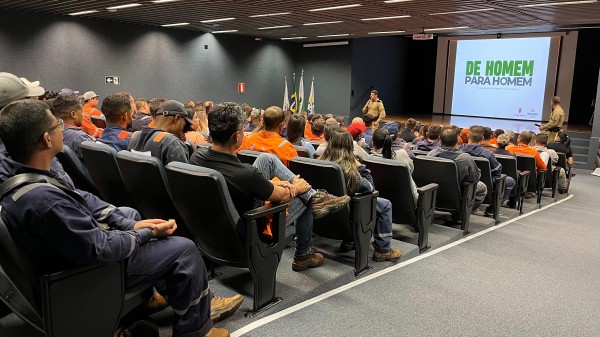 Projeto que conscientiza sobre violência doméstica já alcança 15 mil homens no Paraná