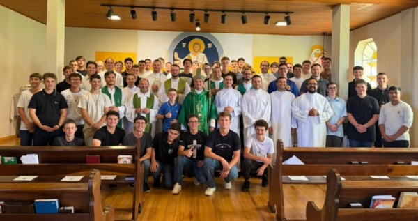 Palmas sedia encontro anual dos seminaristas diocesanos