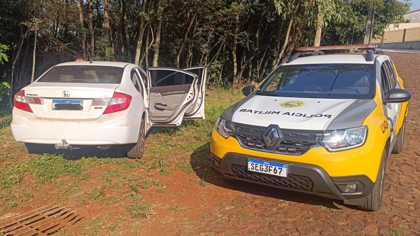 Veículo furtado é recuperado pela Polícia