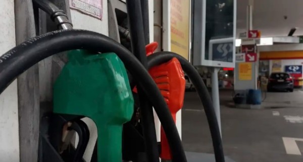 Impostos sobre a gasolina, diesel e gás de cozinha terão aumento em 2026