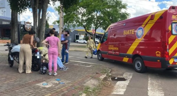 Acidente entre carro e moto deixa uma pessoa ferida na Avenida União da Vitória