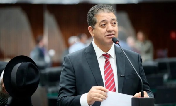 Deputado Cobra Repórter (PSD) solicita garantias de continuidade às APAEs diante de novo Decreto Federal