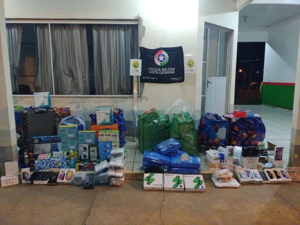 Mercadorias são apreendidas em Palma Sola - SC