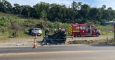 Motociclista morre em violenta colisão com automóvel
