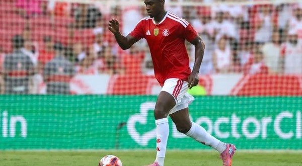 Internacional goleia o Ypiranga e encaminha vaga na final do Gauchão