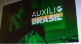 Caixa paga nesta quinta  Auxílio Brasil para beneficiários com NIS final 9