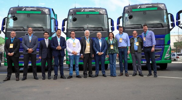 Descarbonização: Grupo Potencial passa a operar 31 caminhões que rodam com biodiesel