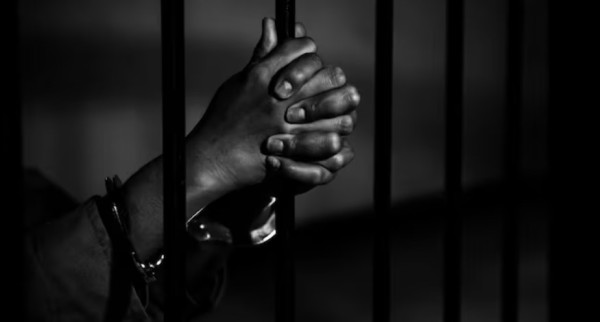 Homem é preso por violência doméstica e porte ilegal de arma durante Expo Pérola 2025