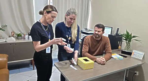 Campanha do Aleitamento Materno premia mães com ensaios fotográficos