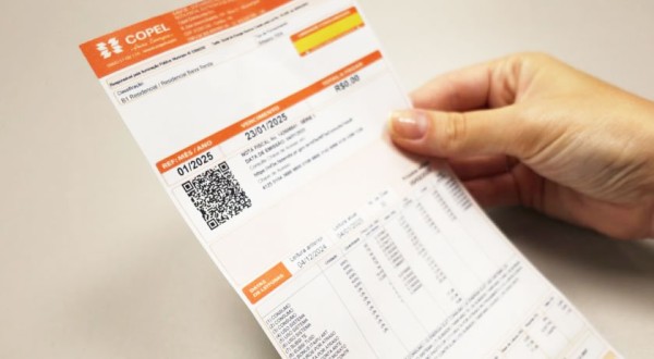 Conta de luz deve subir 8% em 2026, prevê Aneel