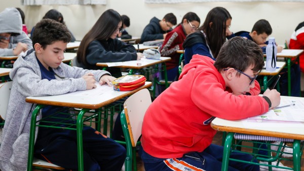Com 44 mil votos, termina consulta do Parceiro da Escola; resultado sai ainda nessa terça-feira