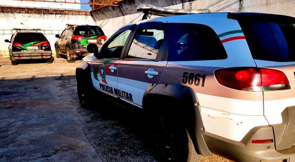 PM prende homem por posse de drogas em SMOeste