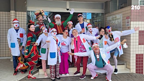 Projeto Semeando Sorrisos, do Rotary Club Industrial, promove ação especial de Natal