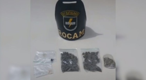 Polícia apreende drogas em veículo durante patrulhamento no bairro Industrial