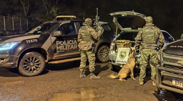 BPFRON prende homem e apreende mais de 232 quilos de maconha