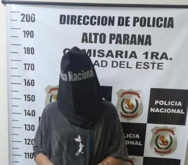 Brasileiro é preso após furtar loja de roupas em Ciudad del Este