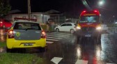 Mulher fica ferida em colisão no Bairro Vila Nova