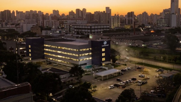 Prêmio Valor 1000 destaca Sanepar como melhor empresa de saneamento da região Sul