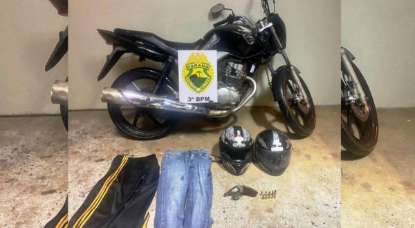 Polícia prende suspeito de roubo a mercearia e apreende arma e munições, em Coronel Vivida