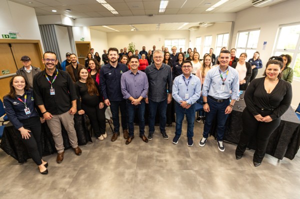 Fomento Paraná debatem ampliação do atendimento no Sudoeste