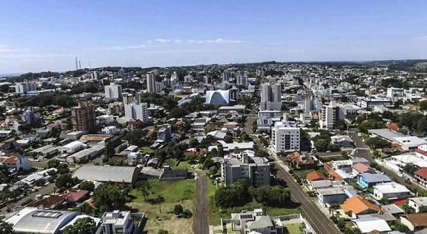 Novo decreto suspende limitação de horários de atividades e trabalho remoto dos servidores em SC