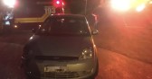 Colisão entre carro e moto deixa um homem ferido