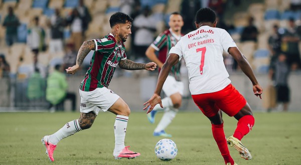 Fluminense busca empate no fim contra o RB Bragantino e segue no G-3