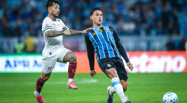 Grêmio reage no fim e empata com o Fluminense na Arena pela abertura do returno