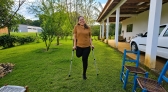 Mãe, esposa e guerreira: Vanessa luta para voltar a caminhar após amputação causada por câncer ósseo