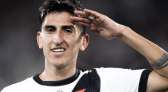 Vasco vence Botafogo e se afasta da zona de rebaixamento