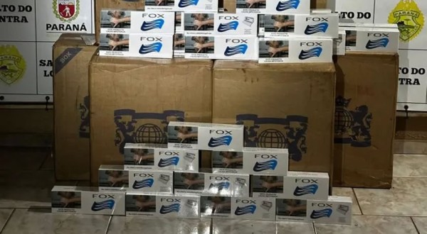 Polícia Militar apreende carga de cigarros contrabandeados