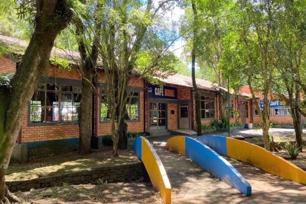 Café colonial rural promete resgatar tradição e servir mais de 4 mil cafés na Expobel 2026