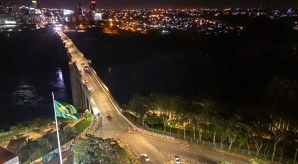 EPR Iguaçu programa interdição parcial na Ponte da Amizade para reparos no pavimento