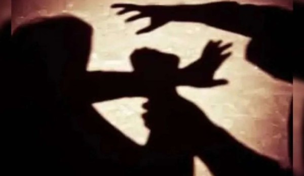 Mulher idosa e neta são atacadas após cobrarem pagamento de aluguel