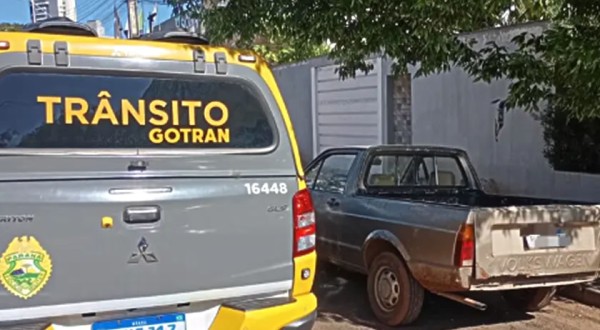 PM recupera veículo com alerta de furto