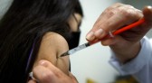290 mil vacinas contra a gripe já foram aplicadas no Paraná; Dia D será neste sábado