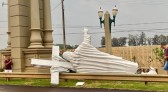 Vendaval derruba imagem do Cristo no Paraná, diz prefeitura