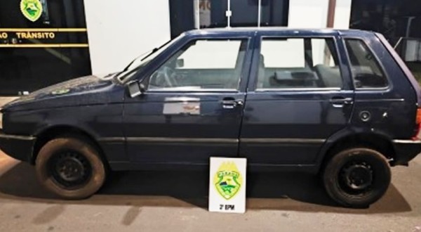 Polícia Militar recupera quatro carros e duas motocicletas com registro de furto