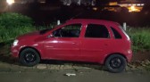 Polícia Militar prende motorista embriagado que dormia dentro do veículo ligado
