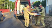 Acidente em frente ao quartel dos bombeiros deixa dois feridos